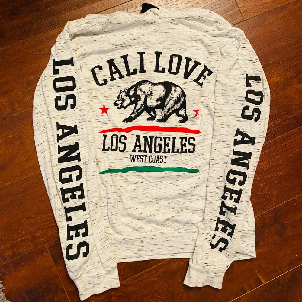 Pullover hoodie